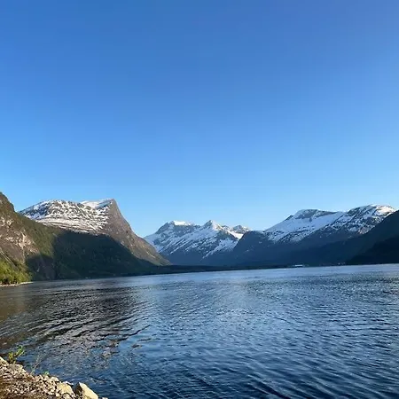 Fjordtun By Eresfjord - House With A Beautiful View! *